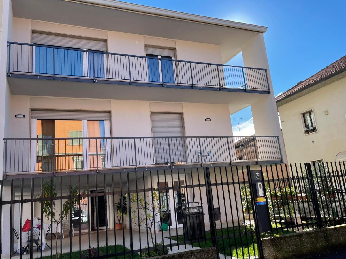 Joys House Bed & Breakfast Bergamo Exterior photo